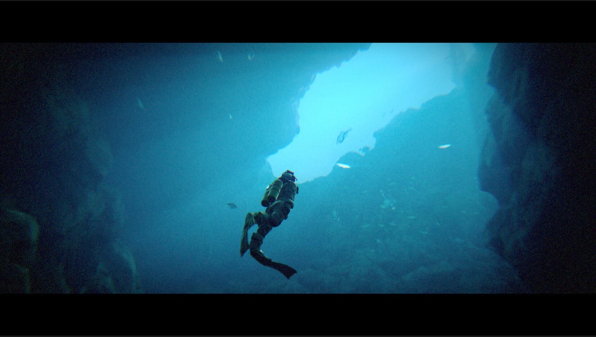Under The Waves thumbnail 2