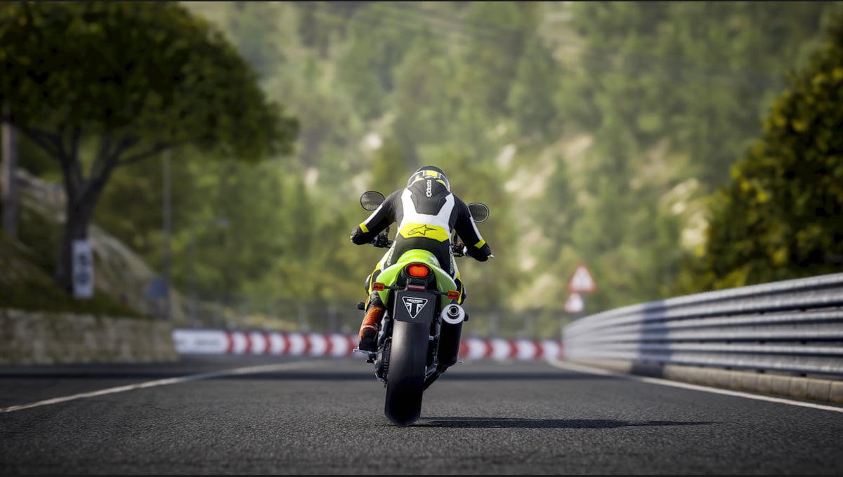 RIDE 4 thumbnail 8